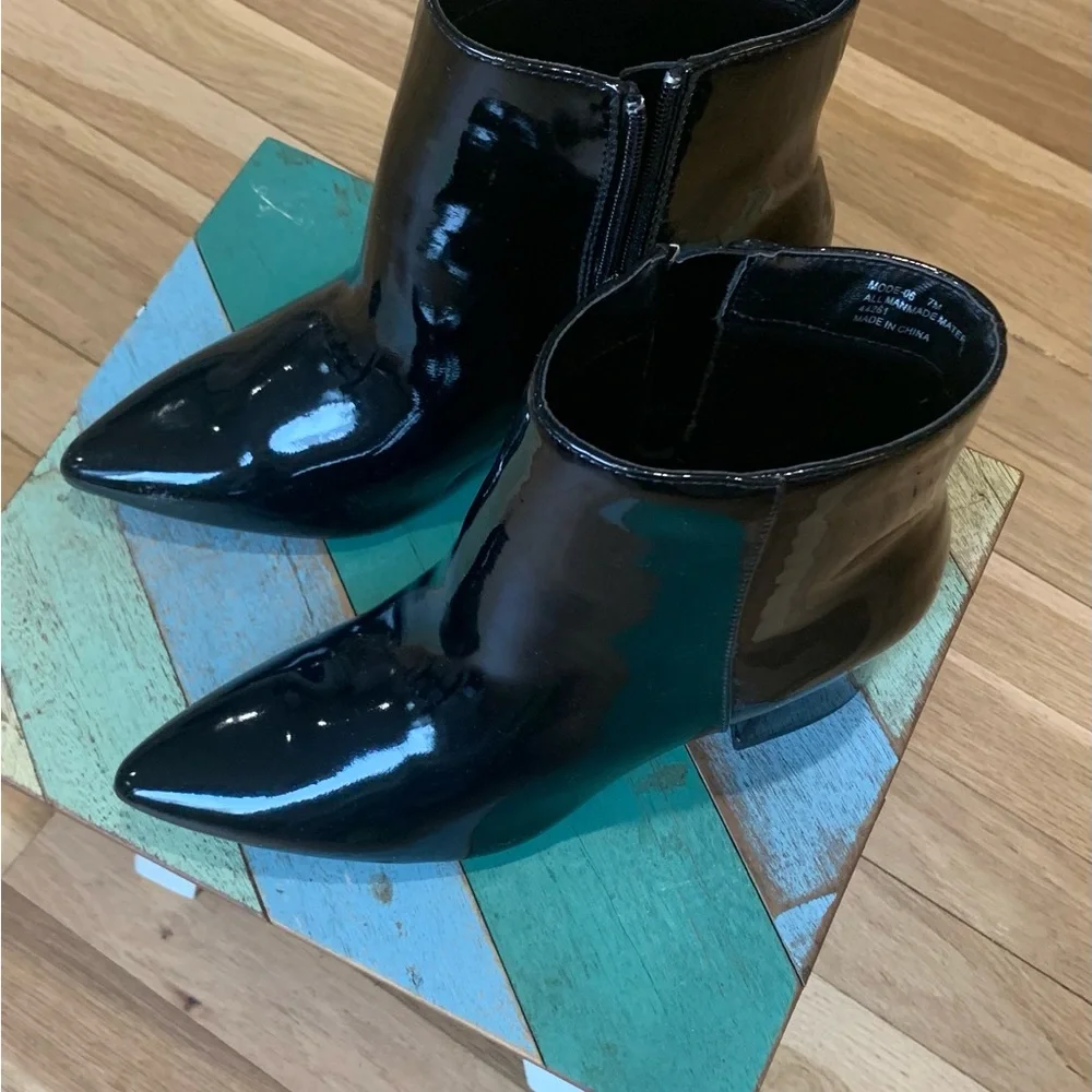 New Bamboo Black Patent Leather Ankle Boots No Box